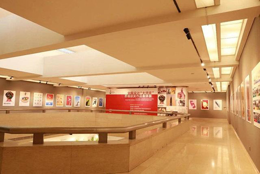 全國(guó)設(shè)計(jì)“大師獎(jiǎng)”歷屆獲獎(jiǎng)作品集錦展在魯美開(kāi)幕